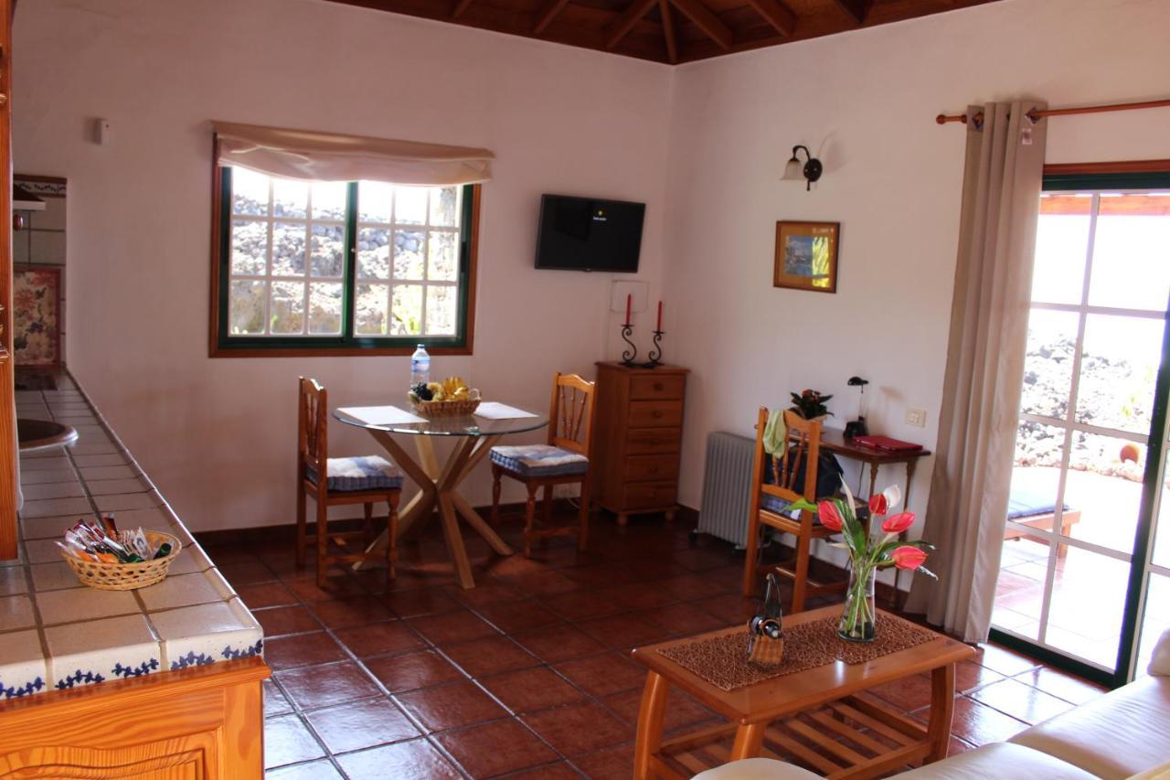 Гостевой дом Casa La Majada (Adults Only) Лос-Льянос-де-Аридане Экстерьер фото