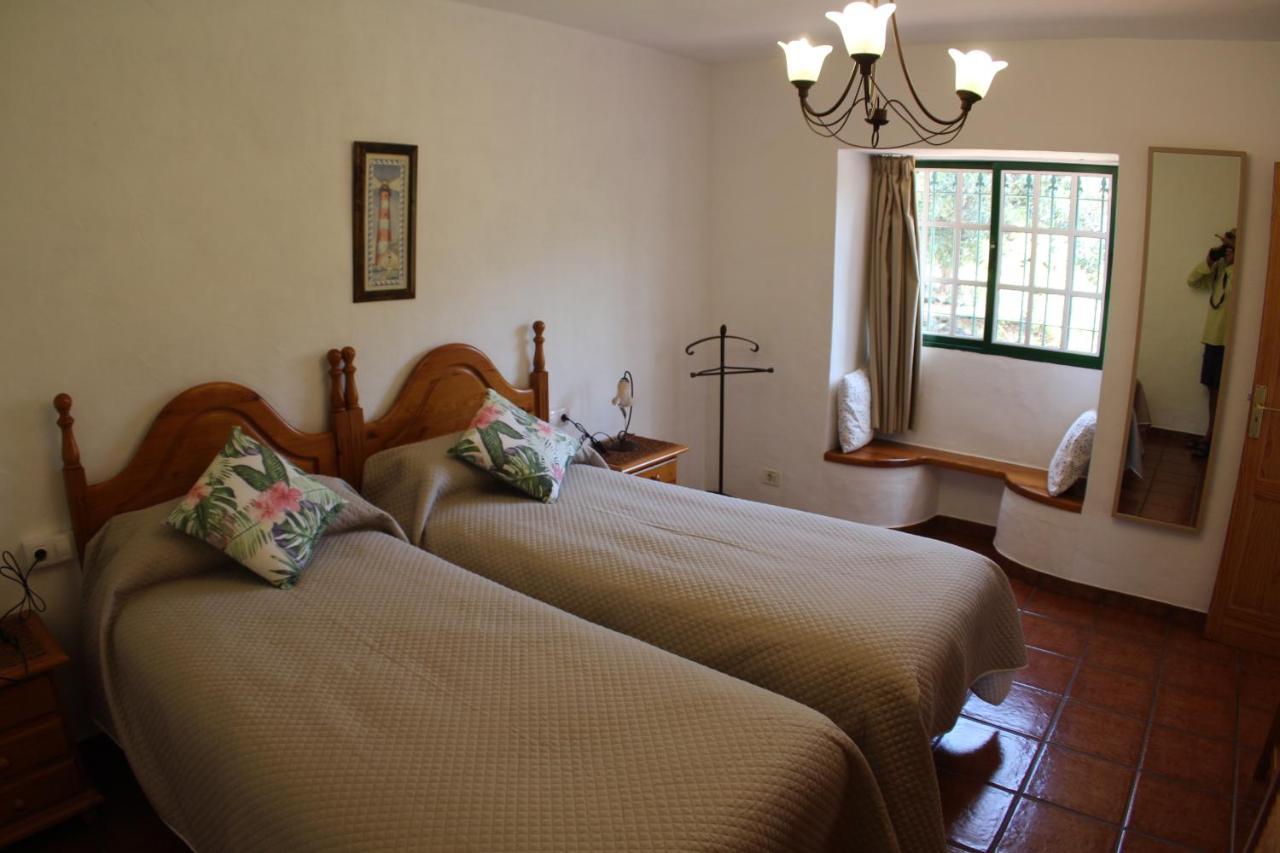 Гостевой дом Casa La Majada (Adults Only) Лос-Льянос-де-Аридане Экстерьер фото